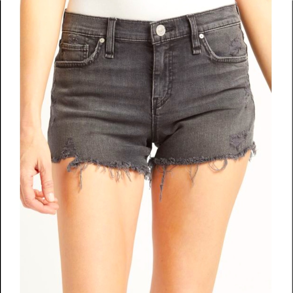 Hudson
Gracie Mid-Rise Raw-Edge Denim Shorts